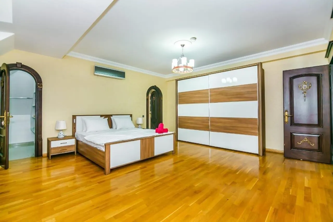 Sea View Hotel Apartment Vip Sahil Residence 5*, Baku